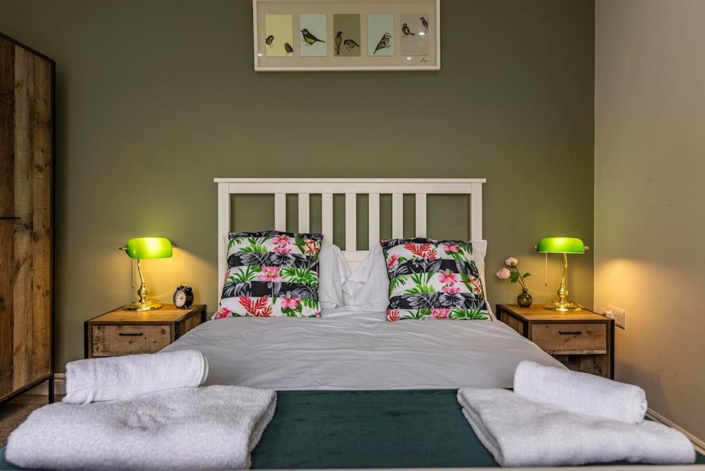 Dovecote House Beeston Private Parking 15Mins From Nottingham City Centre Close To Qmc Hospital Buitenkant foto