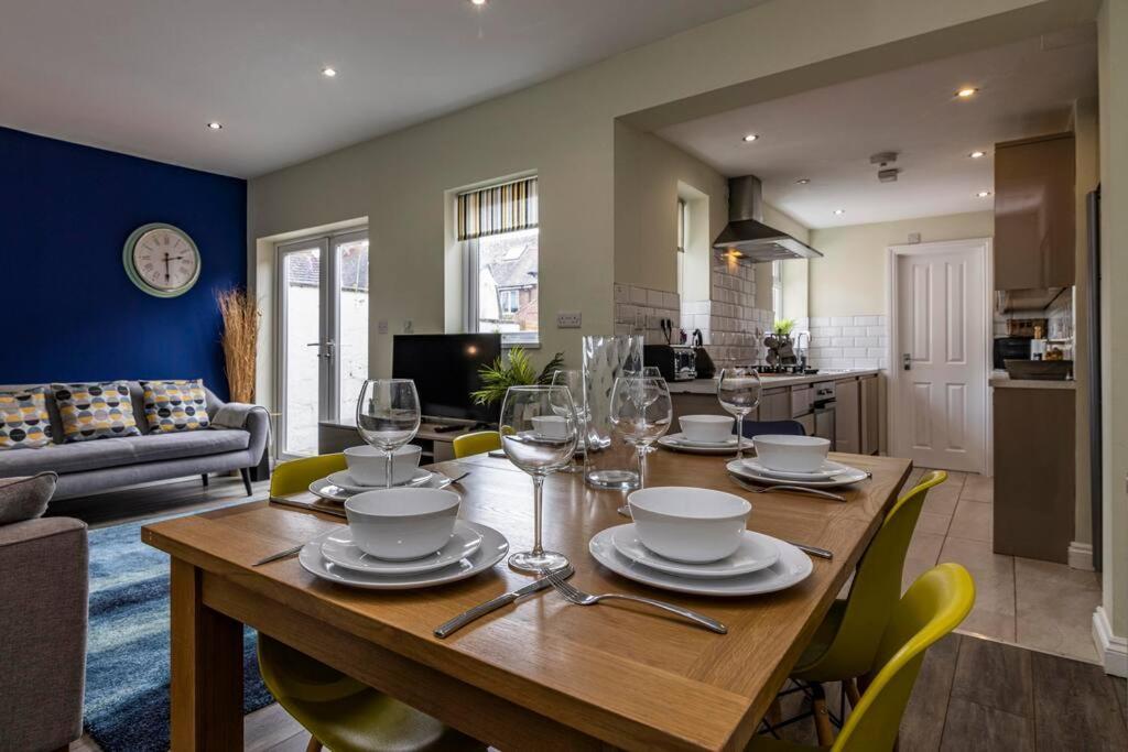 Dovecote House Beeston Private Parking 15Mins From Nottingham City Centre Close To Qmc Hospital Buitenkant foto